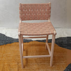 Close-up of Artihandmade® wood stool, highlighting natural grain and handcrafted details.